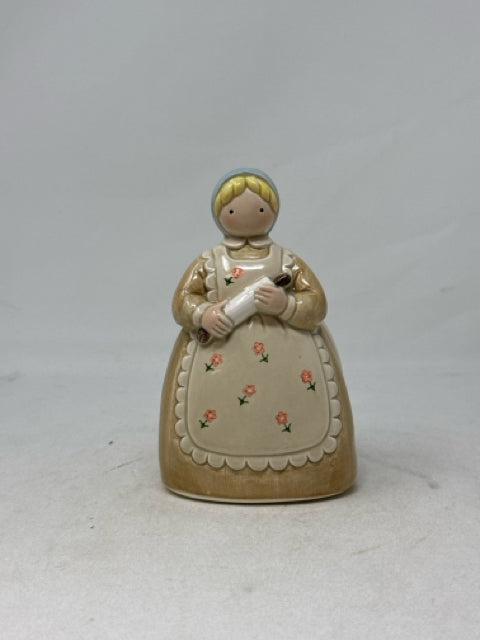Vintage Otagiri Country Farm Woman Napkin Holder