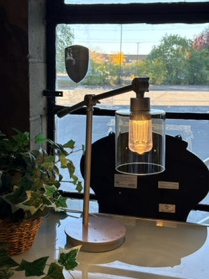 Ultrabrite Edison 1 Vintage LED Lamp with Wireless Charging & Mood Lighting