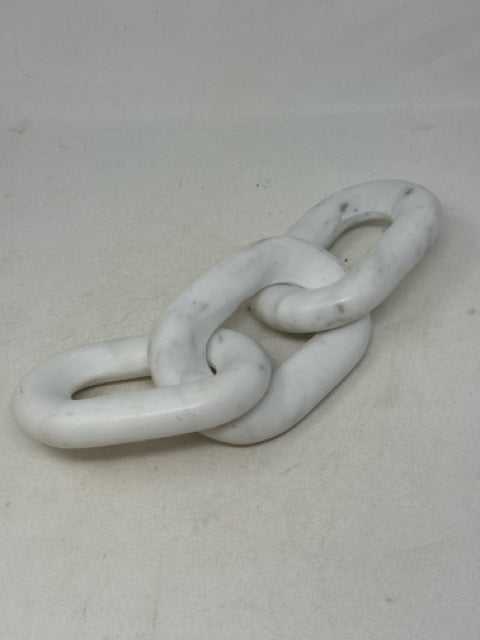 White Marble Chain Link Decorative Object