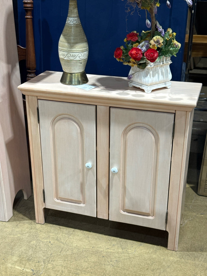 2 Door Cabinet