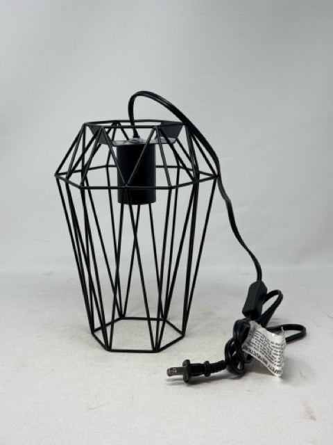 Black Industrial Shade Plug in Pendant Light