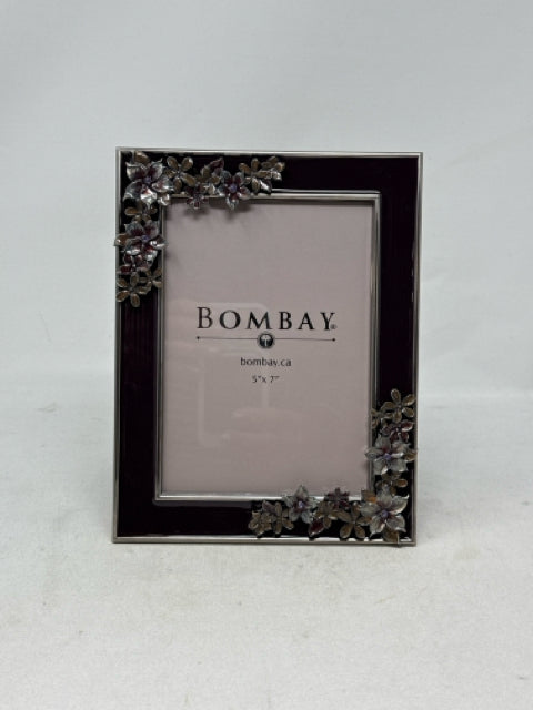 Bombay Co. Aubergine Flower Photo Frame