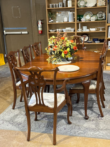 Dining Room &amp; Kitchen