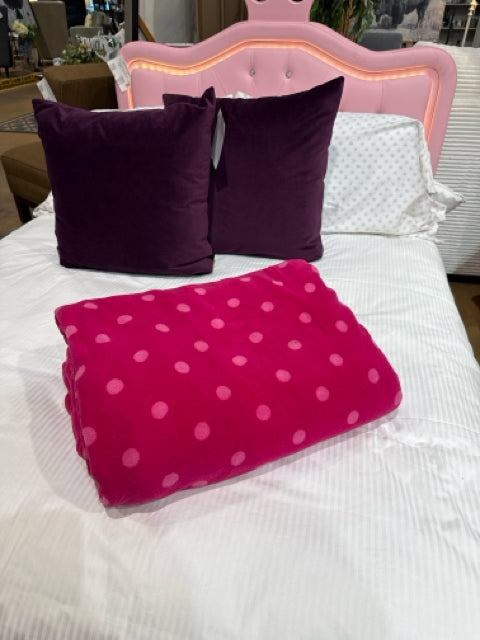 Pink Plush Polka Dot Blanket