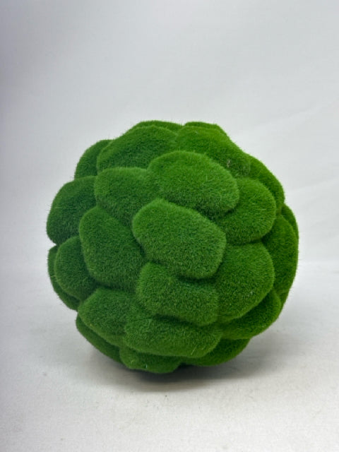8" Artificial Moss Accent Ball