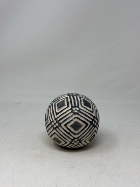 Pier 1 Black & White Carved Accent Ball