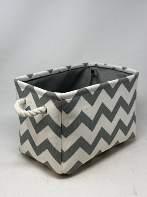 Grey/White Fabric Basket [MHF]