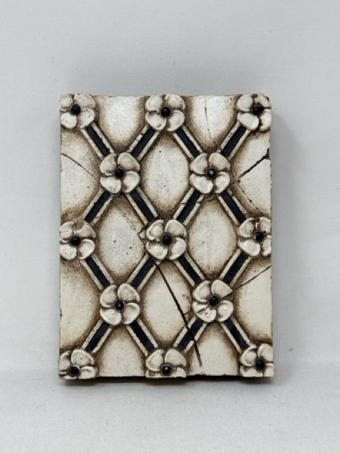 Sid Dickens T27 Wall Tile