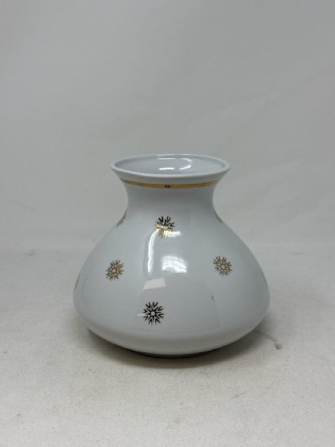 Chodziez Poland Porcelain White with Gold Detail Vase