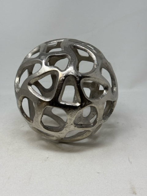 Silver Metal Sphere Table Decor [MHF]