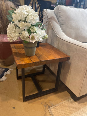 T 5037 3 Piece Coffee Table & 2 End Tables [NEW]