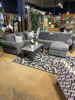 SC-6241-620-627 2 Piece Sectional W/Floating Chaise [NEW]