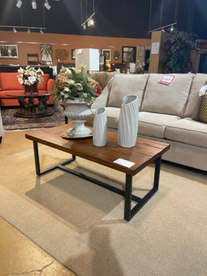 T 5037 3 Piece Coffee Table & 2 End Tables [NEW]