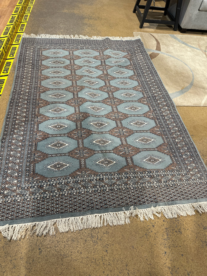 Hand Woven From India 5' x 7' Rug